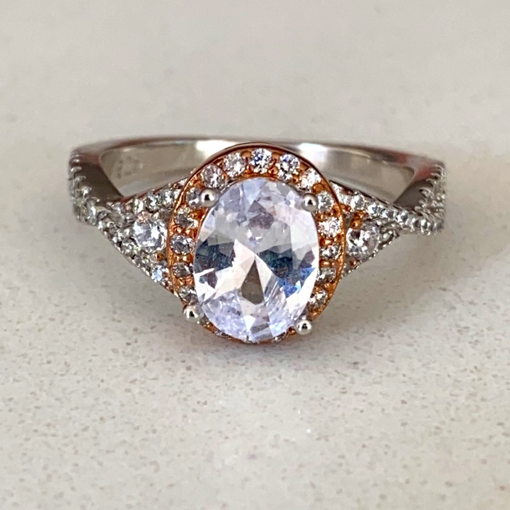 Silver Ring - Picture 2 of 4